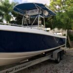 2001 Bluewater 2550 Center Console